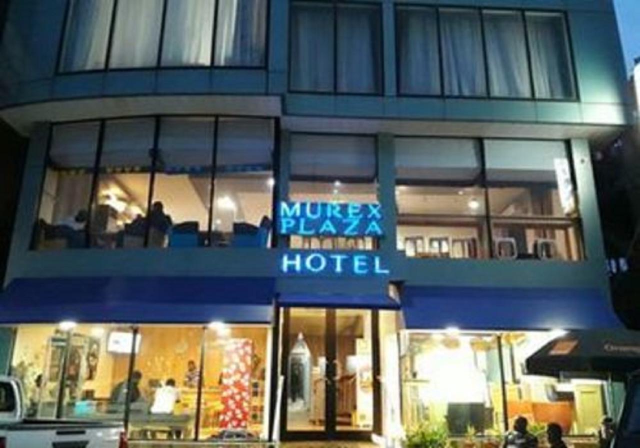 Murex Plaza Hotel & Suites Monrovia Esterno foto